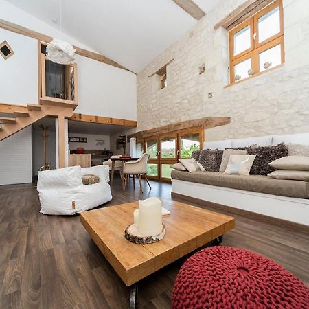 Les Terrasses Suite Et Loft De Campagne Avon-les-Roches Exterior photo